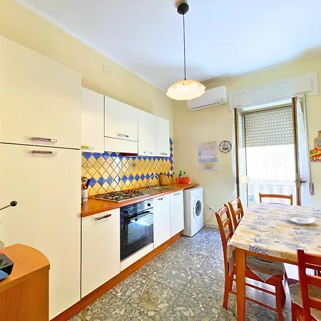 Emy Mare - Spiagge A Piedi In 5 Minuti Apartment *
